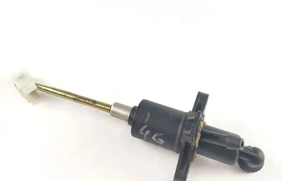 Clutch master cylinder