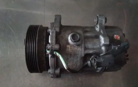 Ford Galaxy Air conditioning (A/C) compressor (pump) SL7V16 HFC134A