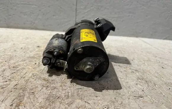 BMW X6 E71 Starter motor 1005841139