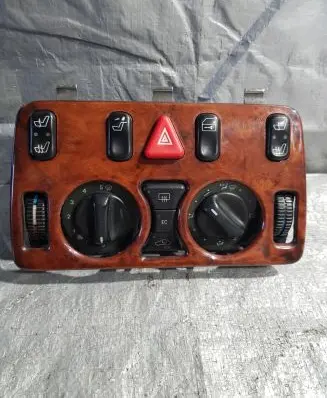 Mercedes-Benz B W245 Climate control unit 2108200151