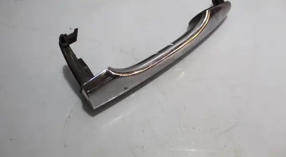 Hyundai ix35 Front door exterior handle/bracket 