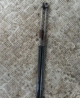 Peugeot 508 Tailgate strut 