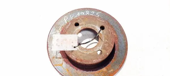 Nissan Micra Front brake disc neventiliuojamas