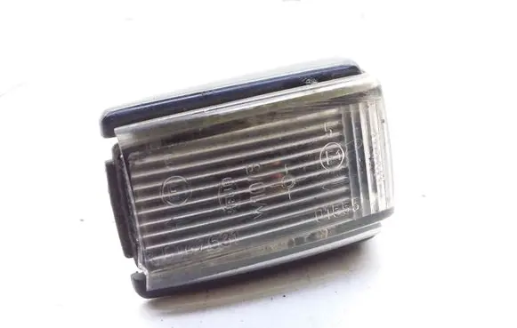 Volvo S70 V70 V70 XC Front fender indicator light 0142631 01555