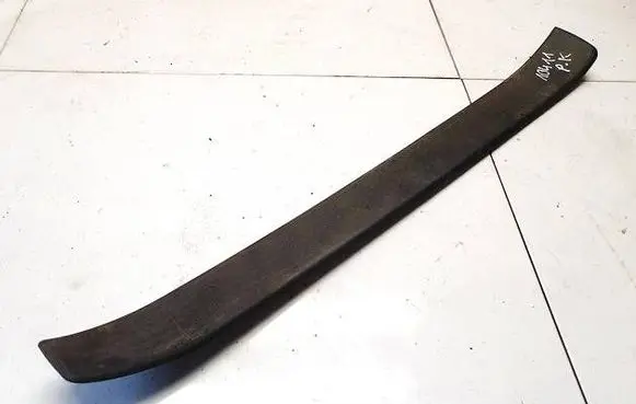 Seat Exeo (3R) Front sill trim cover 8e0853373