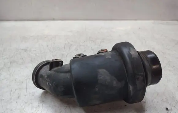 Intake resonator