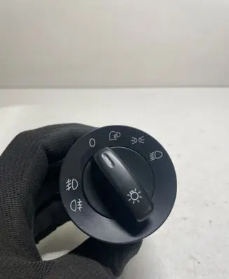 Volkswagen PASSAT B6 Light switch 1K0941431N