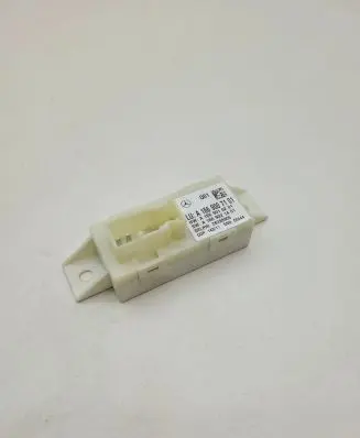 Mercedes-Benz C W204 Light module LCM A1669007101