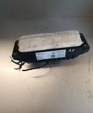 Passenger airbag