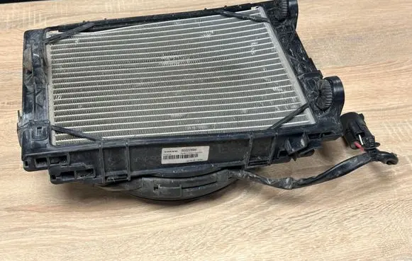 Volvo XC90 Optional radiator 32222696