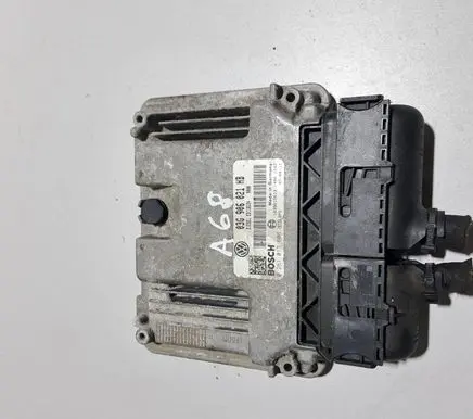 Volkswagen Golf V Engine control unit/module 03G906021HB 0281013606 1039S15611