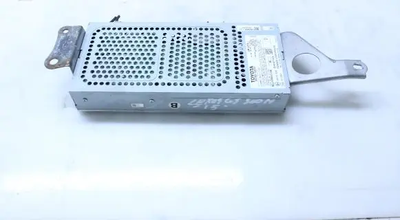 Lexus GS 250 350 300H 450H Sound amplifier 8628030670
