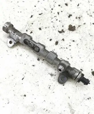 Opel Insignia A Fuel main line pipe 55576177 817464 0445214221
