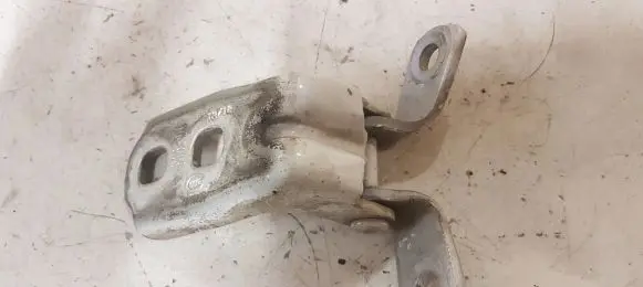 Front door lower hinge