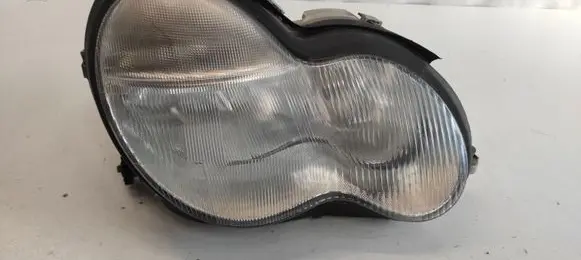 Mercedes-Benz C W203 Headlight/headlamp 206979B