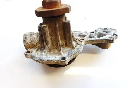 Audi A4 S4 B5 8D Water pump pulley 026121019b