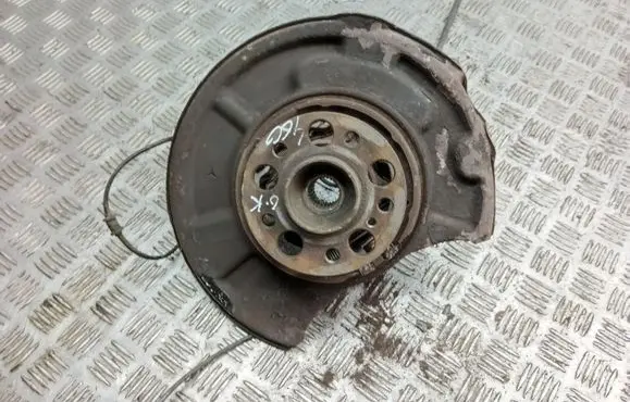 Mercedes-Benz CLS C219 Rear wheel hub