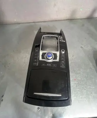 Audi A6 S6 C6 4F Center console 4F1864261 LP0103820