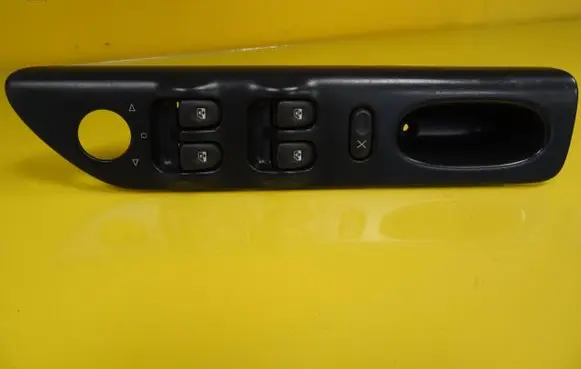 Renault Laguna I Electric window control switch 7701699599 7000417090 7700417487B