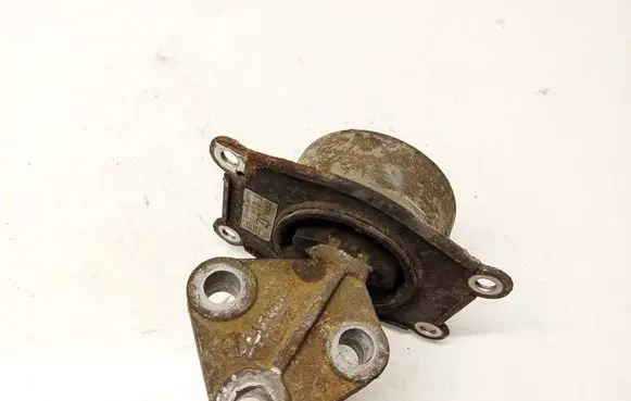 Opel Astra H Engine mount bracket 13159996