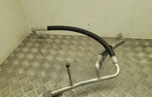 MG ZS Air conditioning (A/C) pipe/hose 1031825