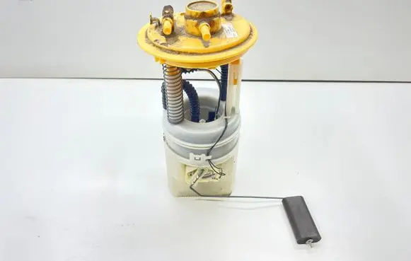 Mitsubishi Colt In-tank fuel pump A4544700094 MN135000