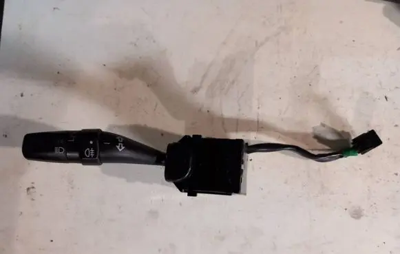 Honda Accord Indicator stalk M22658