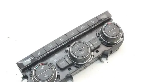 Volkswagen Tiguan Interior fan control switch 5NA907044N