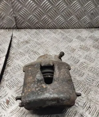 Volkswagen Golf VI Front brake caliper 