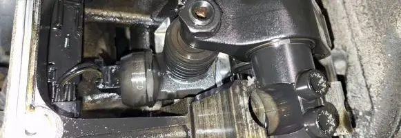 Ford Galaxy Fuel injector 