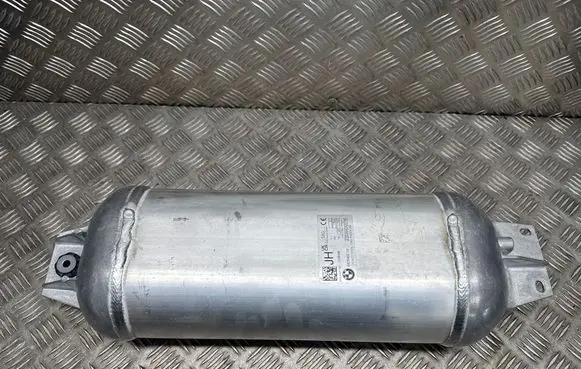 BMW X6 G06 Air suspension tank/reservoir 6878492