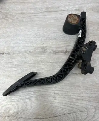Hyundai Tucson JM Accelerator throttle pedal 327652E200