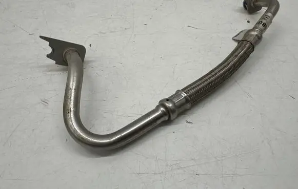 Ford Puma Turbo turbocharger oiling pipe/hose H6BG9V471AM