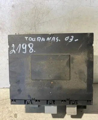 Volkswagen Touran I Comfort/convenience module 1K0937049K F005V00456 H30S0701