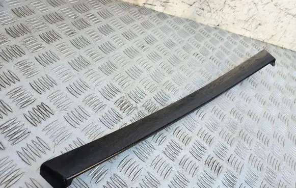 BMW 5 GT F07 Front door trim bar 9156249