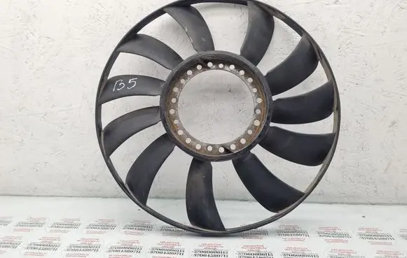 Volkswagen PASSAT B5 Fan impeller 058121301B