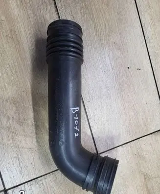Mercedes-Benz ML W164 Air intake hose/pipe A6290980201