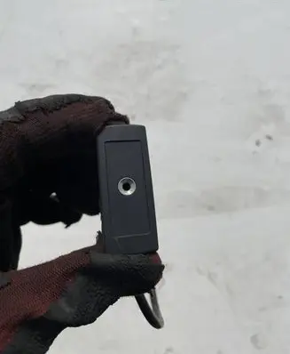 Mercedes-Benz C W204 AUX in-socket connector 