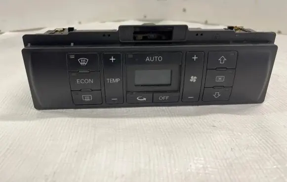 Audi A4 S4 B6 8E 8H Climate control unit 8D0820043M 5HB00790805 H32D580000