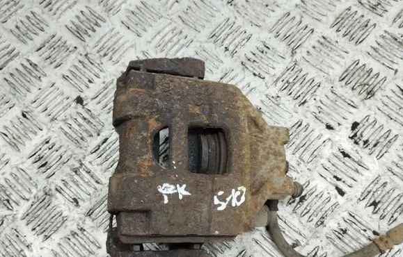 Toyota Yaris Front brake caliper