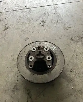 Peugeot Partner Rear wheel hub 9813623380