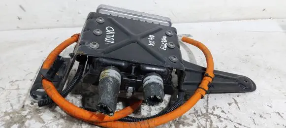 Volvo XC40 Battery control module P32260305