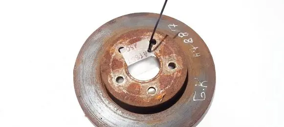 Jaguar X-Type Rear brake disc neventiliuojamas