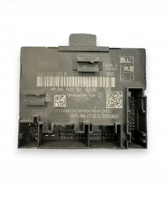 Audi A3 S3 8V Door control unit/module 5Q0959593B