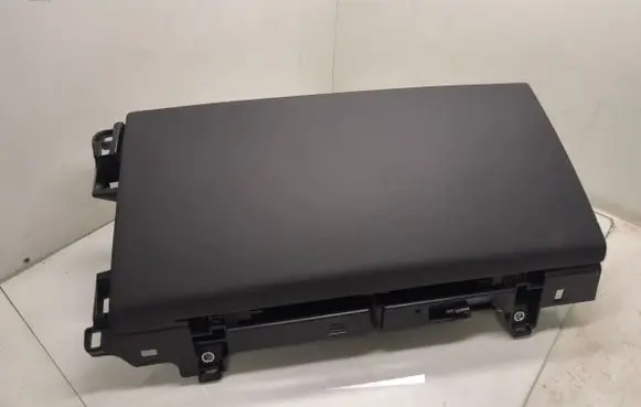 Land Rover Range Rover Sport L461 Glove box M8E2060T10A
