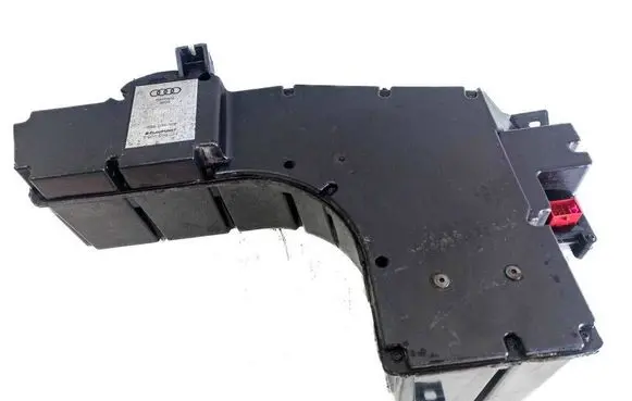 Audi A6 S6 C5 4B Subwoofer speaker 7606500041 4B5035382