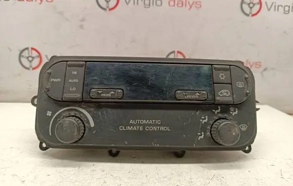 Chrysler Voyager Climate control unit P05005060ac