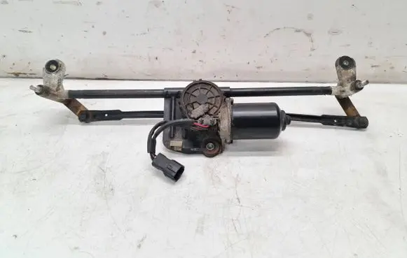 SsangYong Rexton I Front wiper linkage and motor
