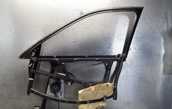 Audi A4 S4 B5 8D Front window lifting mechanism without motor 8D0837842