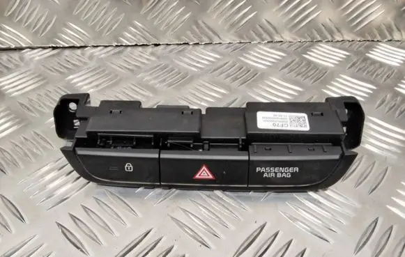 KIA Xceed Hazard light switch 93600J7000 2006162000335